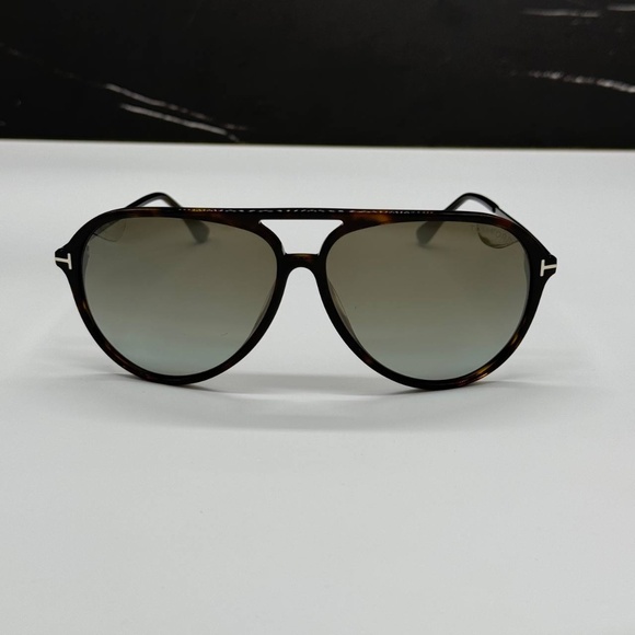 NEW TOM FORD TF909 52Q UNISEX SUNGLASSES TOM FORD SAMSON TF0909/S - Picture 1 of 9